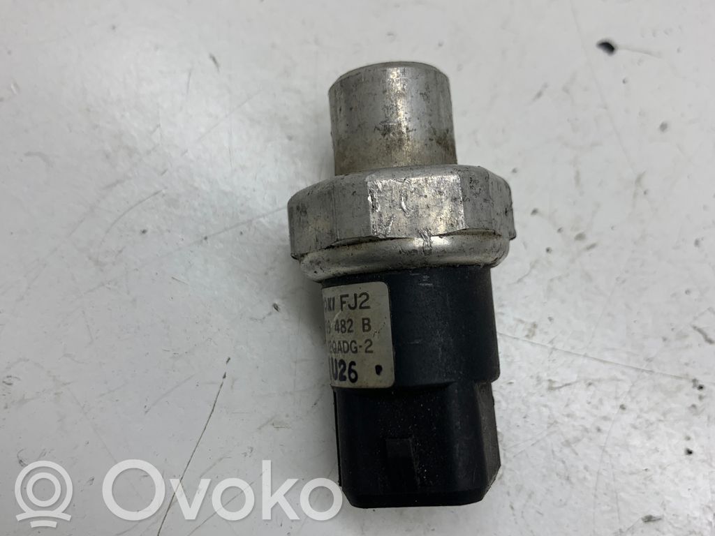 Audi A4 S4 B5 8D Sensor de presión del aire acondicionado (A/C) 