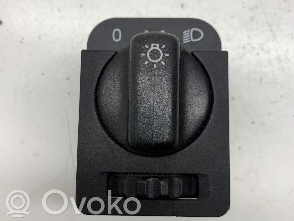 Light switch   90481764,90481763
