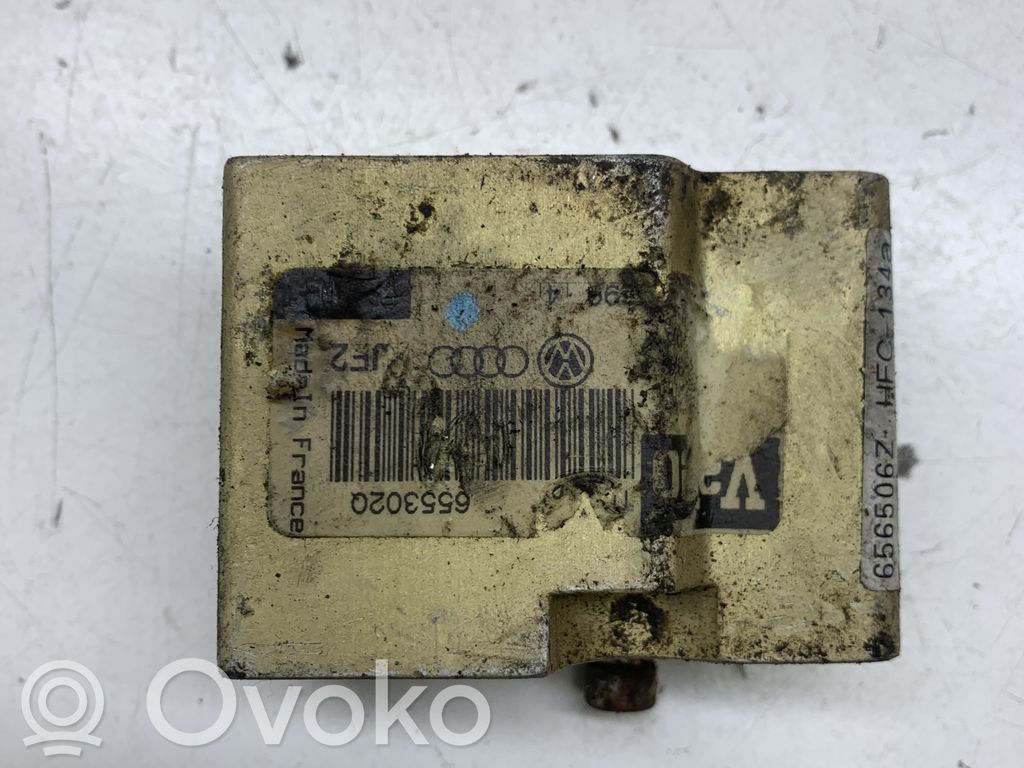 Volkswagen Golf IV Ilmastointilaitteen laajennusventtiili (A/C) 