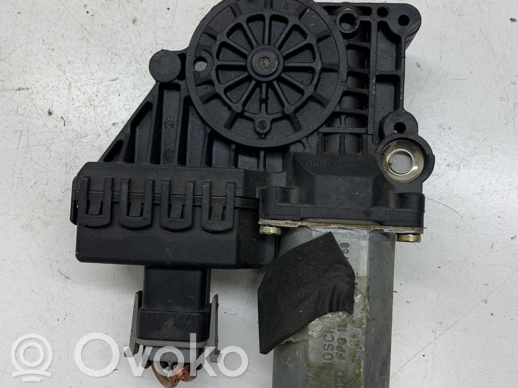 Opel Zafira A Etuoven ikkunan nostomoottori 