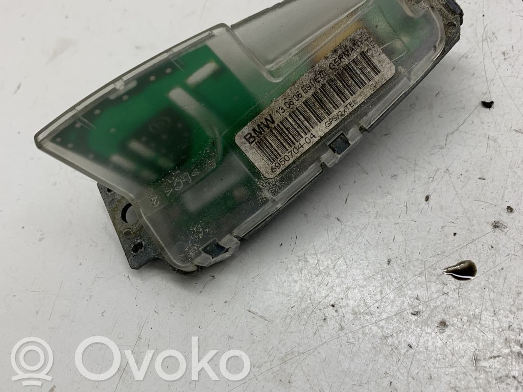 GPS-pystyantenni   695070404,695070404