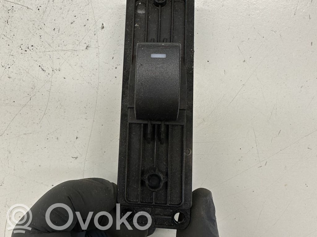 Mazda 6 Electric window control switch 