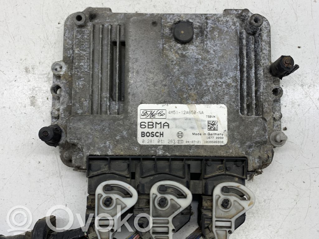 Ford Focus C-MAX Engine control unit/module 