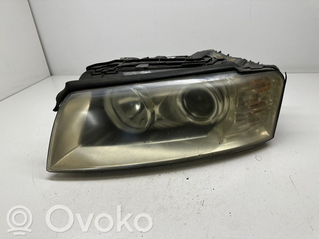 Audi A8 S8 D3 4E Headlight/headlamp 