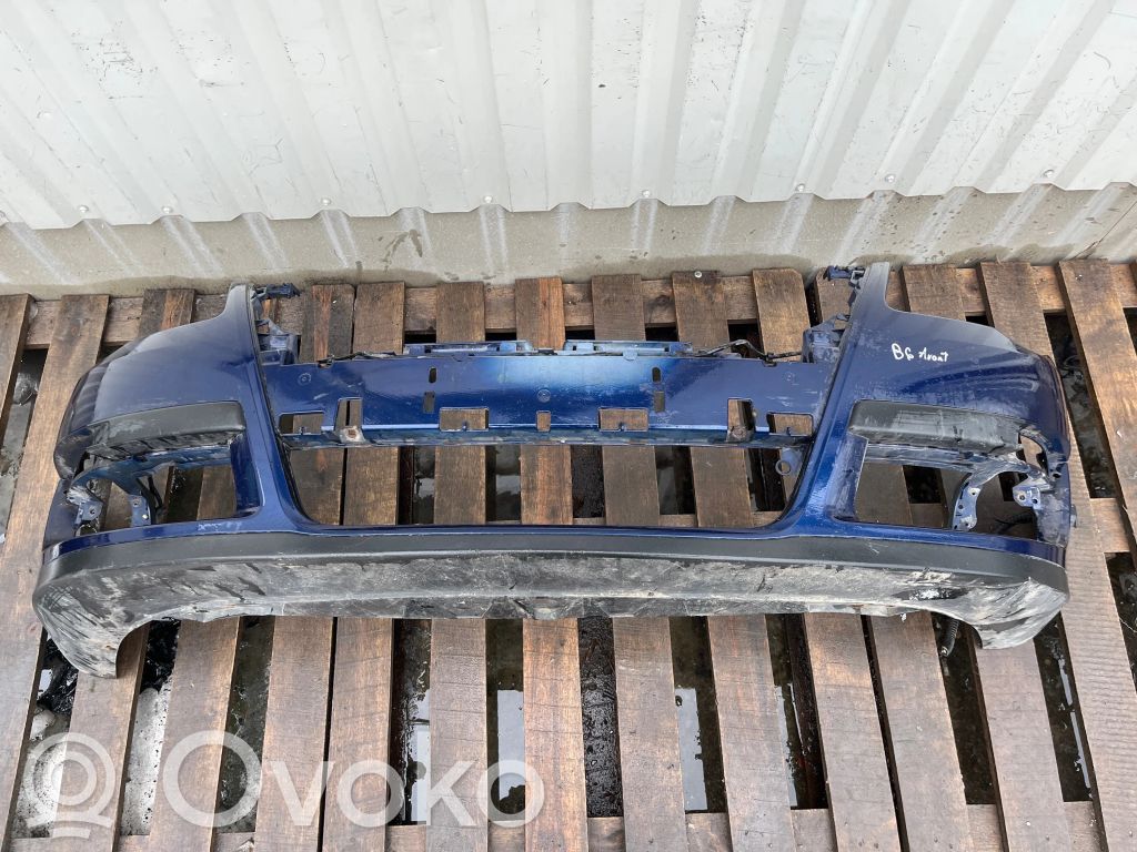 Volkswagen PASSAT B6 Parachoques delantero 
