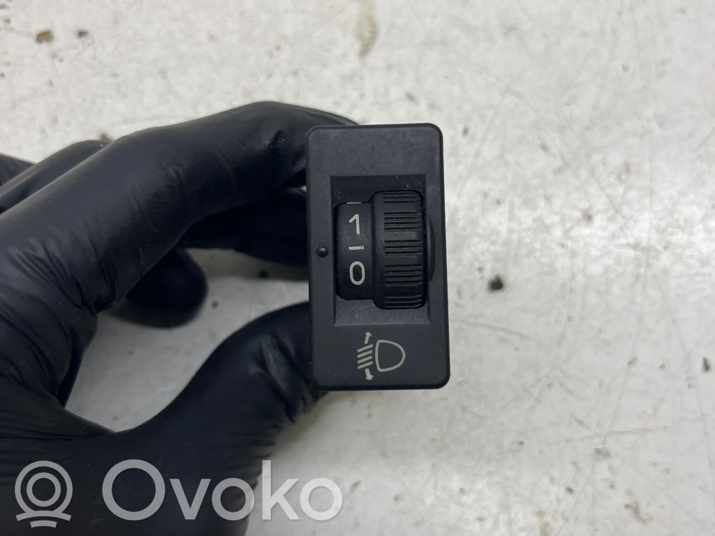Headlight level height control switch   96384422XT,96366692XT,M5054,PA66GF30