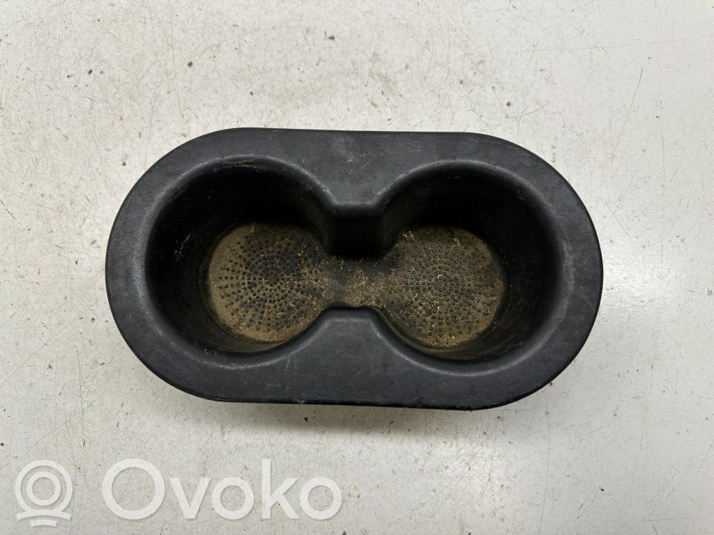 Dodge RAM Cup holder front 