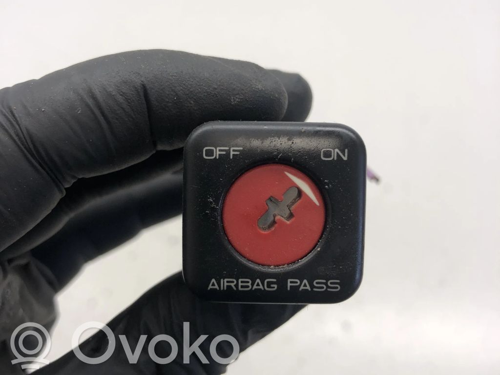 Citroen Xsara Matkustajan turvatyyny 