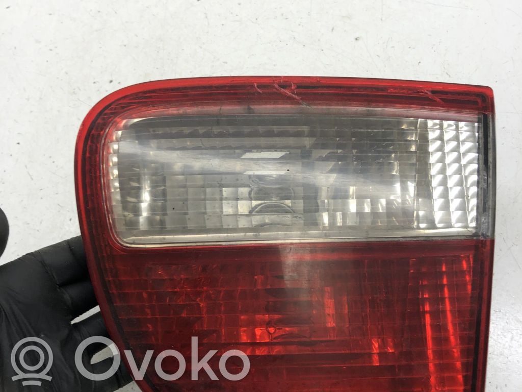 Seat Leon (1M) Aizmugurējais lukturis pārsegā 
