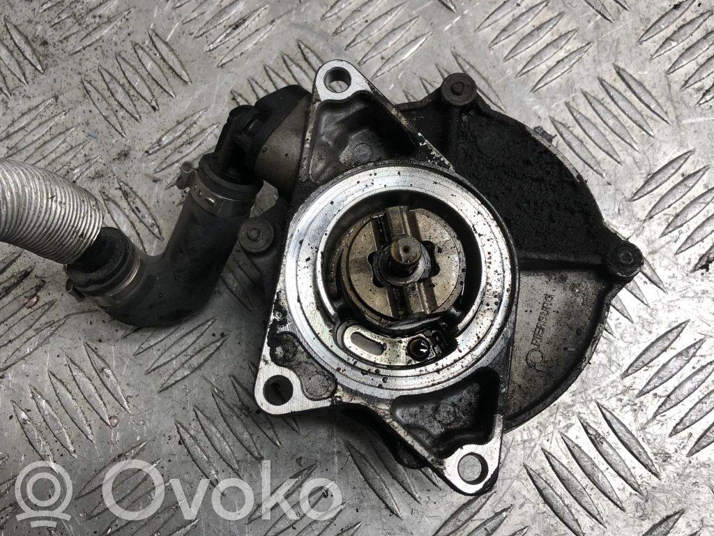 Audi A6 S6 C5 4B Alipainepumppu 