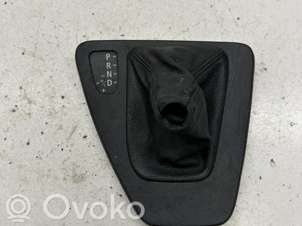 BMW 3 E90 E91 Revêtement pommeau de levier de vitesses cuir 