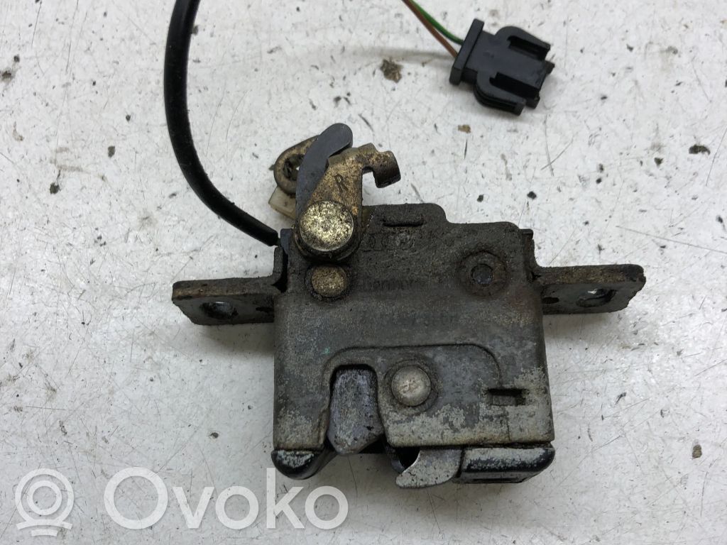 Audi 100 S4 C4 Tailgate/trunk/boot lock/catch/latch 