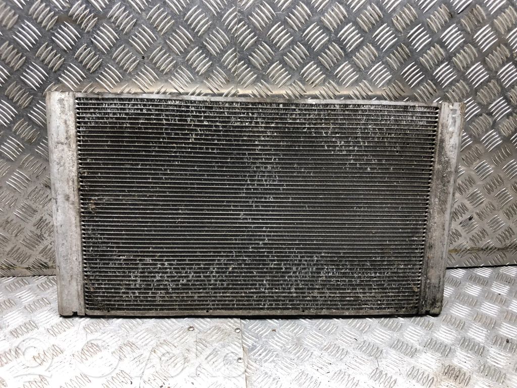 BMW 7 E65 E66 Aušinimo skysčio radiatorius 