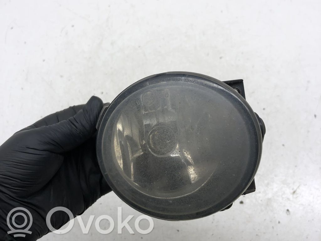 Volkswagen Touran I Etusumuvalo 