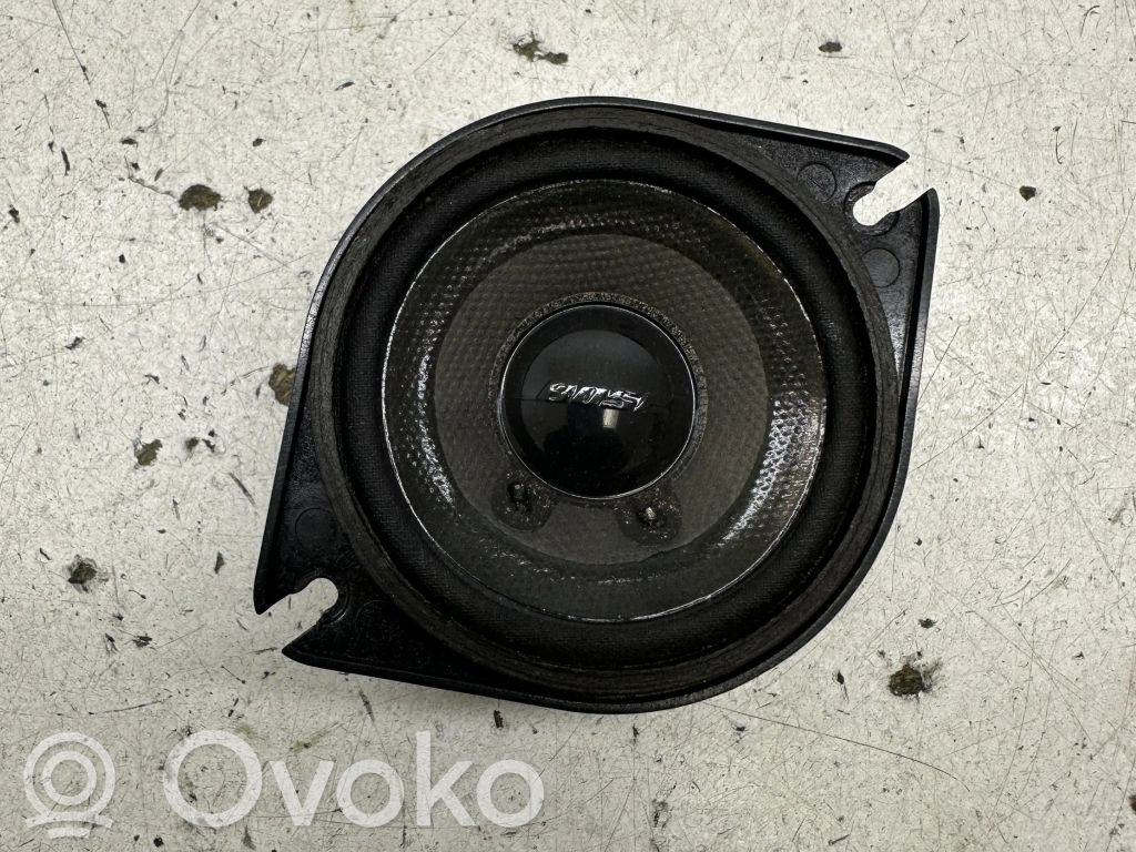 Audi A8 S8 D3 4E Altavoz de la puerta delantera 