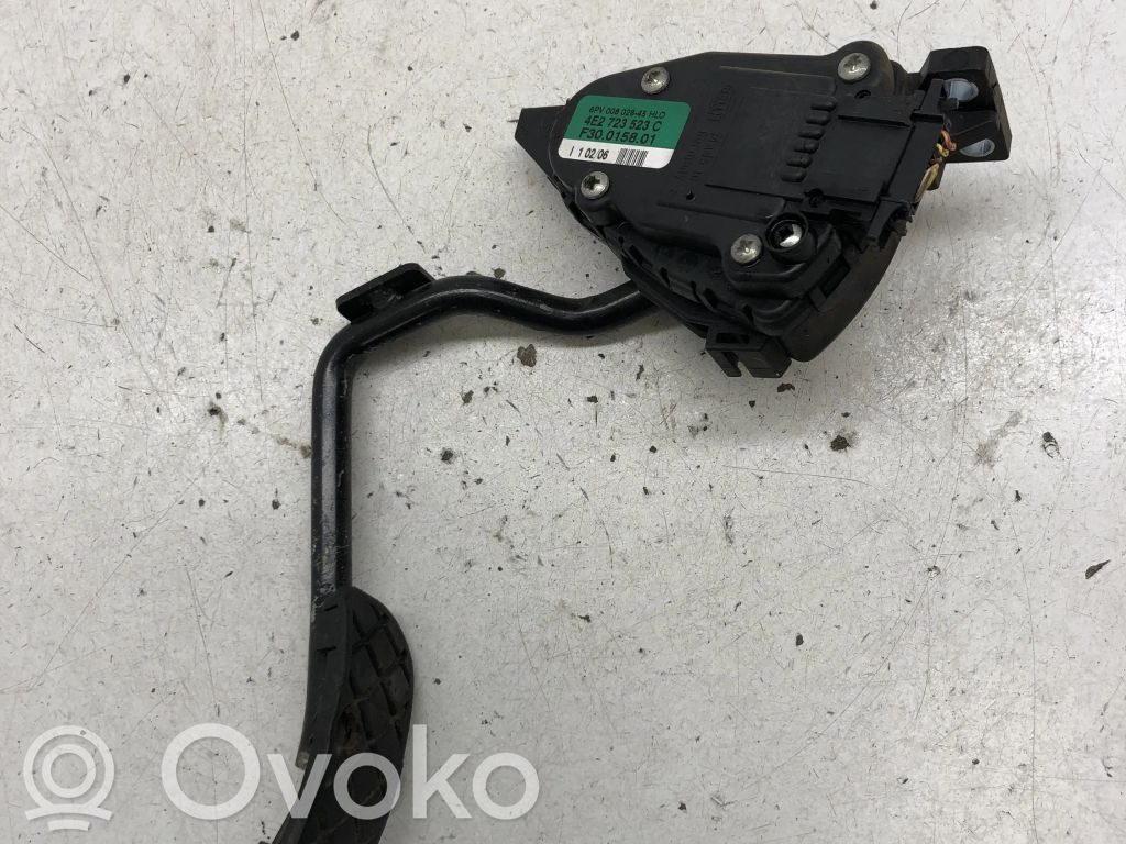 Audi A8 S8 D3 4E Gaspedal 
