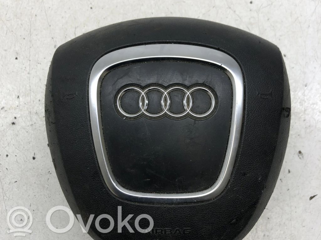Audi A4 S4 B7 8E 8H Vairo oro pagalvė 