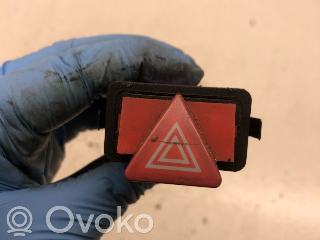 Audi A6 S6 C5 4B Hazard light switch 