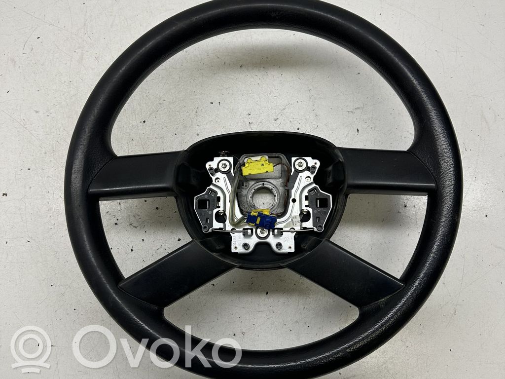 Volkswagen Touran I Ohjauspyörä 