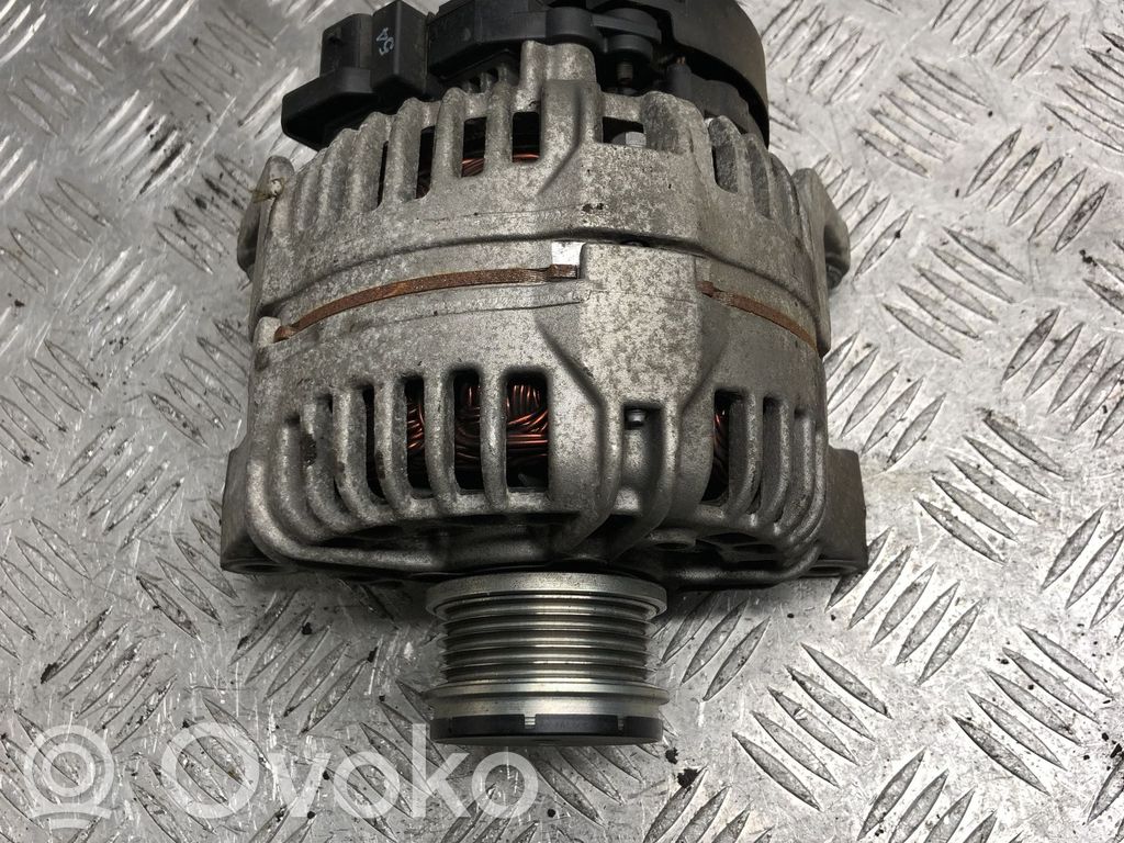 Opel Meriva B Ģenerators 