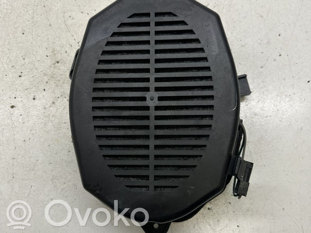 BMW 3 E46 Subwoofer 