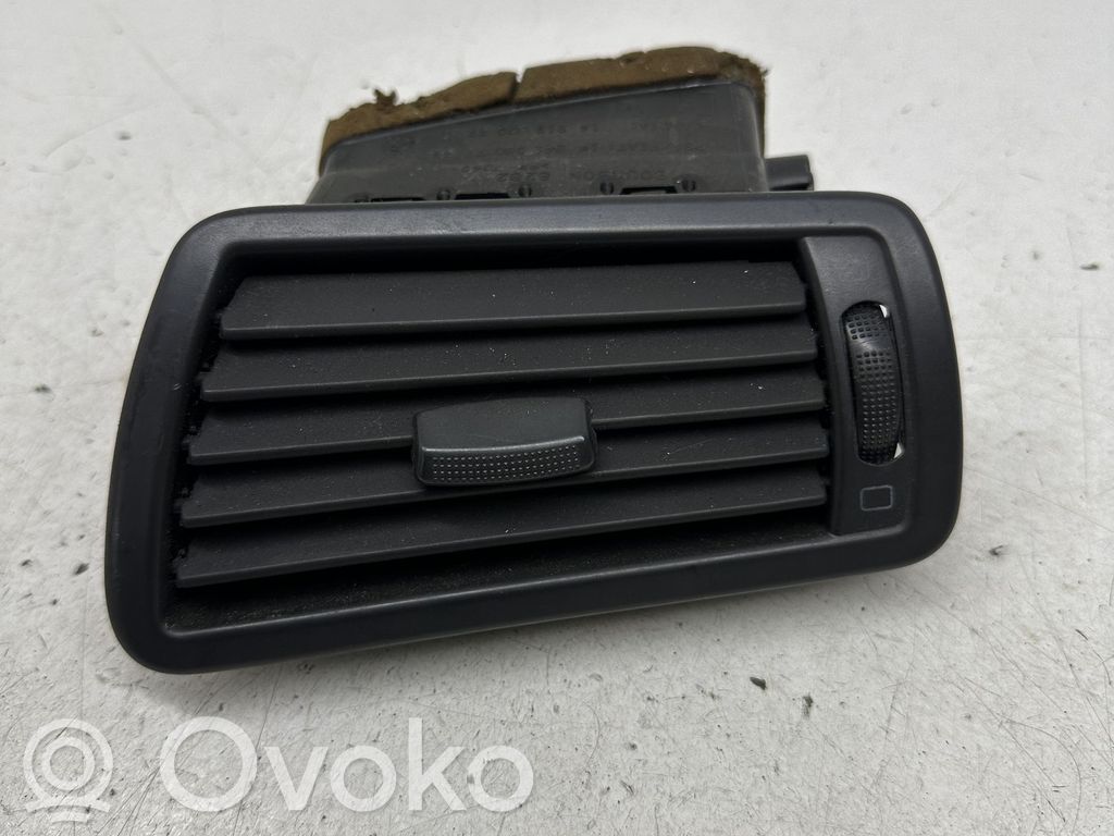 Citroen C8 Boczna kratka nawiewu deski rozdzielczej 