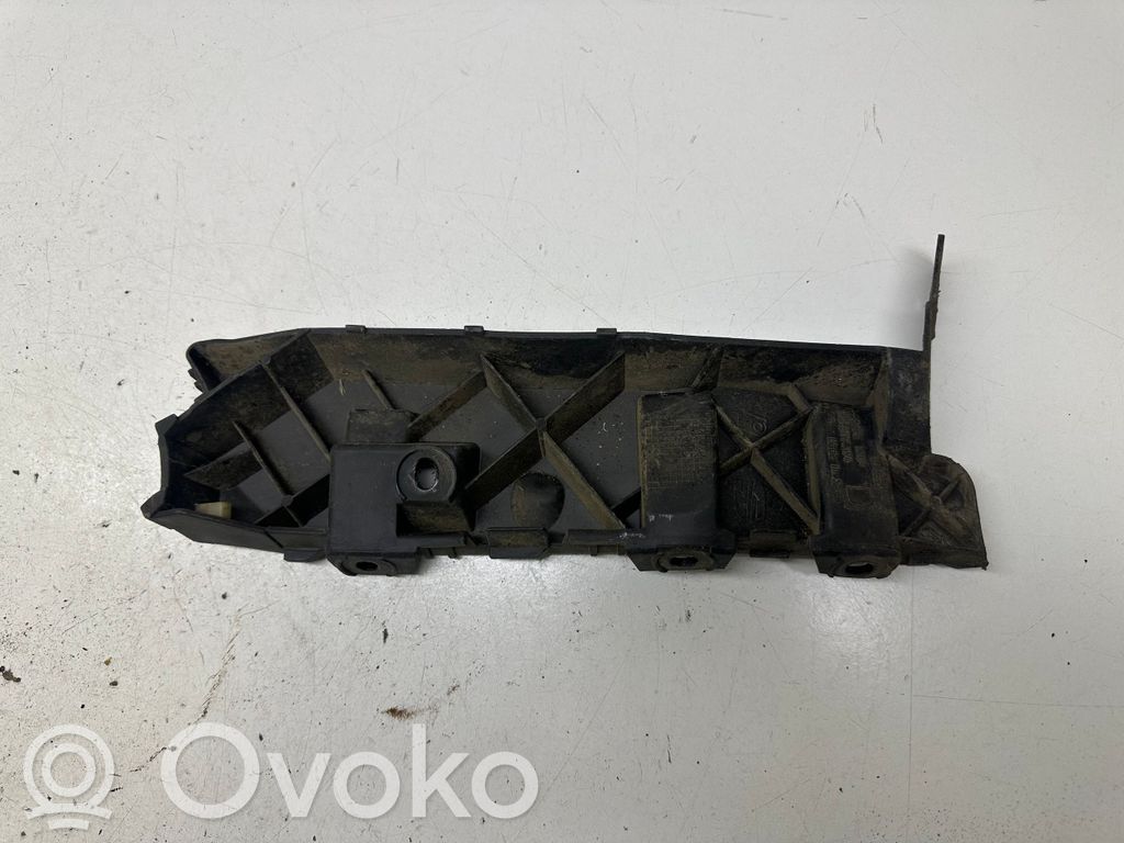 Seat Leon (1P) Rear bumper mounting bracket 