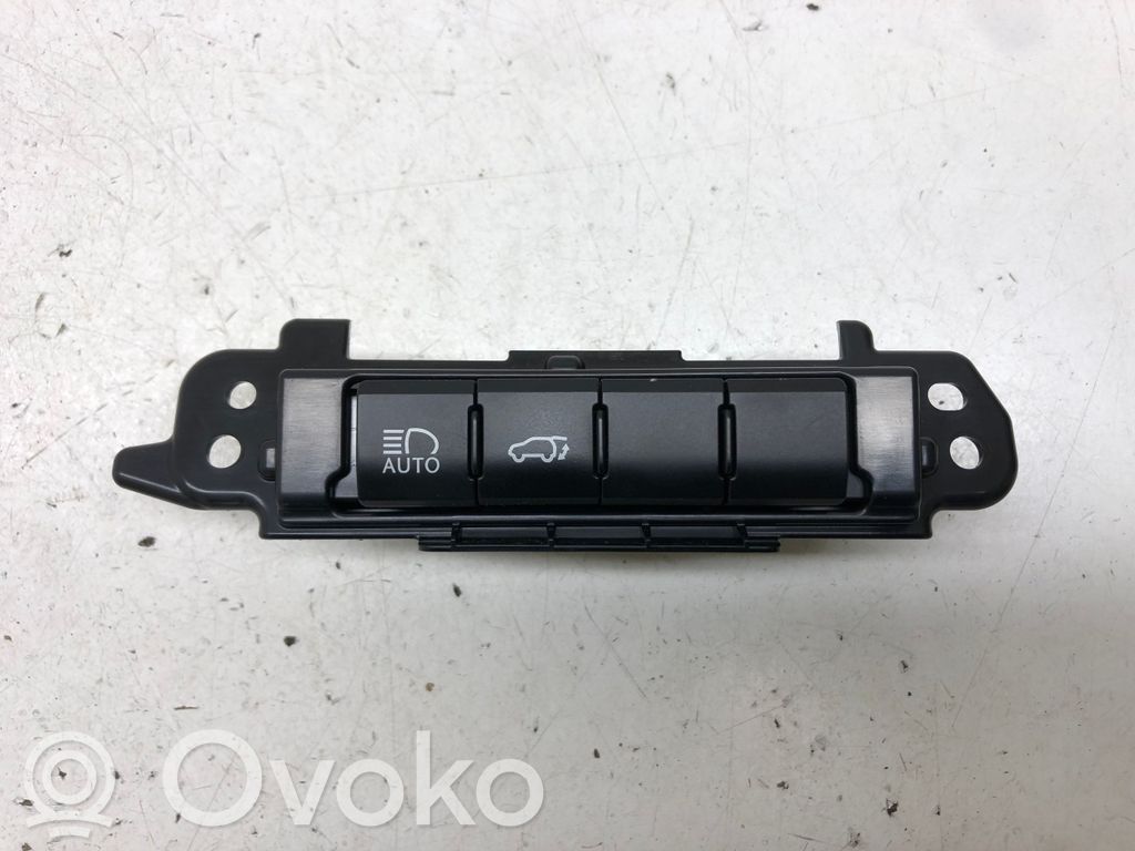 Lexus RX 450H Tailgate opening switch 