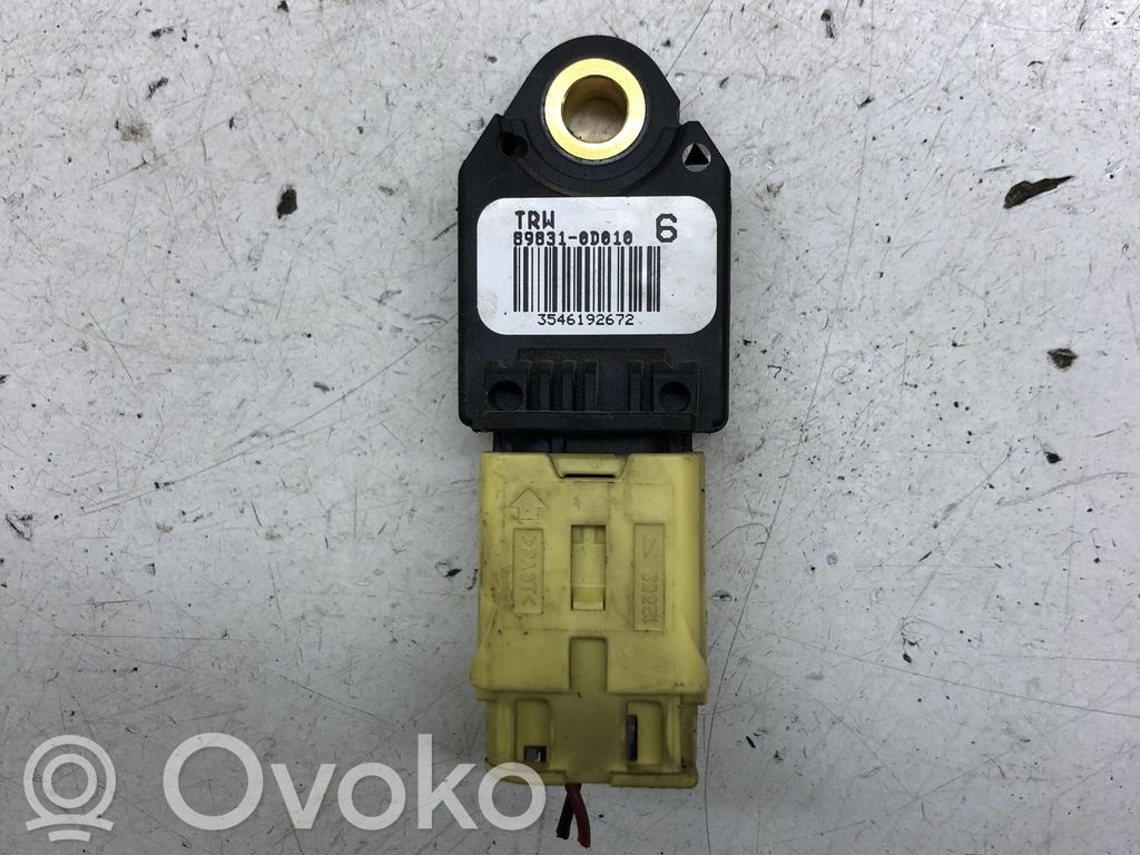 Toyota Yaris Airbagsensor Crashsensor Drucksensor 