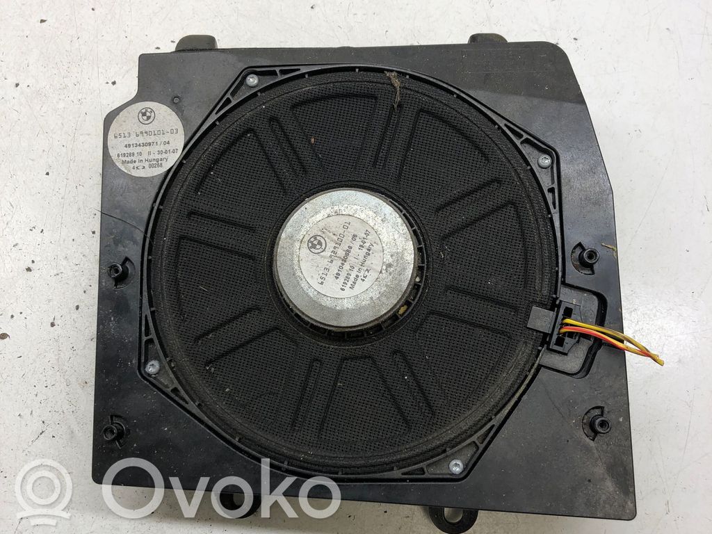 BMW X3 E83 Altavoz subwoofer 