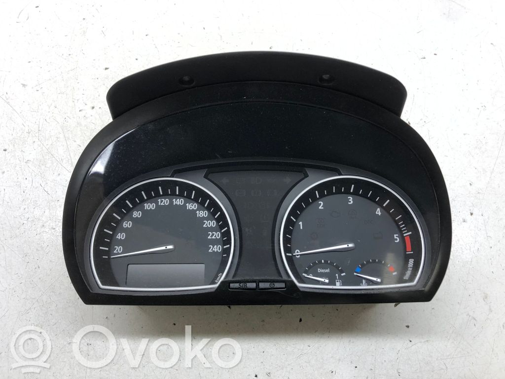 BMW X3 E83 Speedometer (instrument cluster) 
