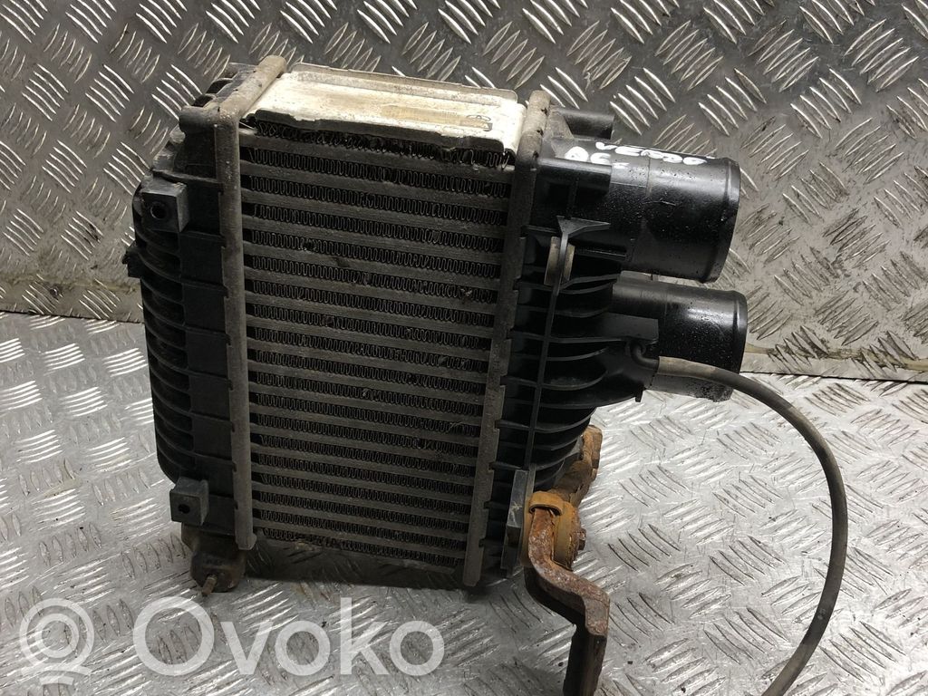 Toyota Corolla Verso AR10 Radiador intercooler 