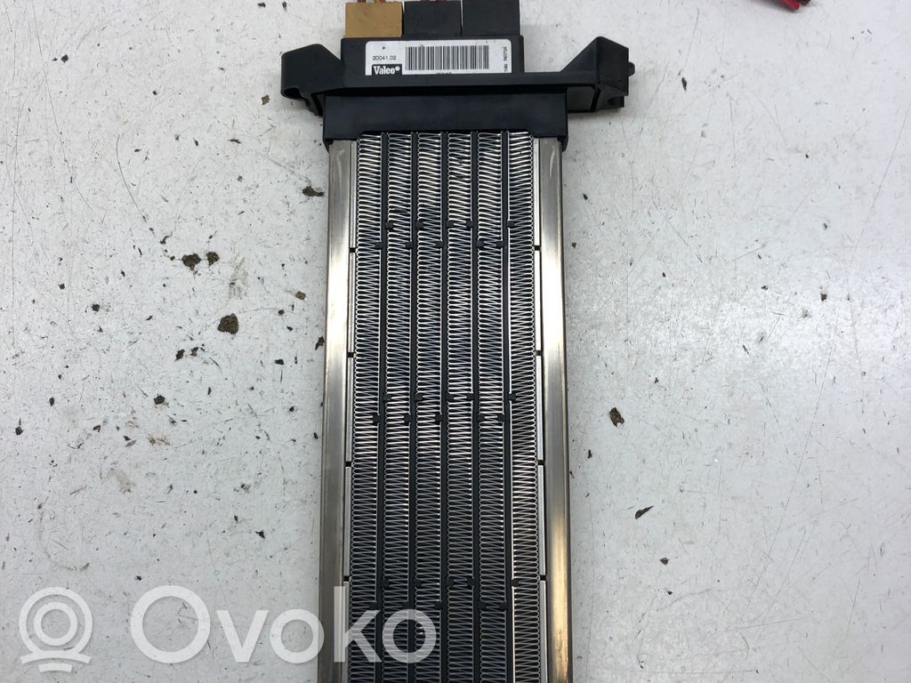 Audi A4 S4 B7 8E 8H Grzałka nagrzewnicy 