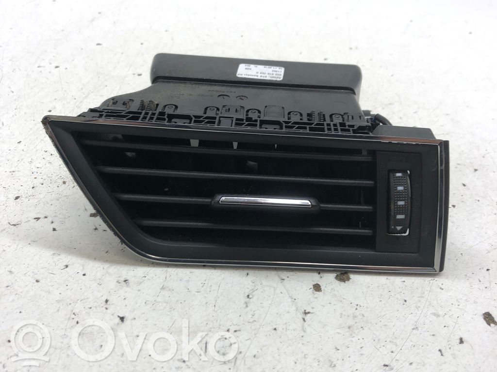 Skoda Superb B8 (3V) Boczna kratka nawiewu deski rozdzielczej 