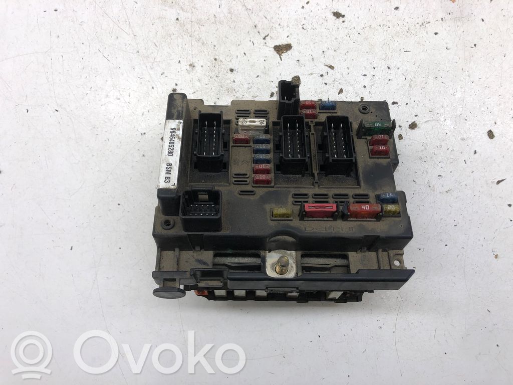Peugeot 307 Drošinātāju bloks 