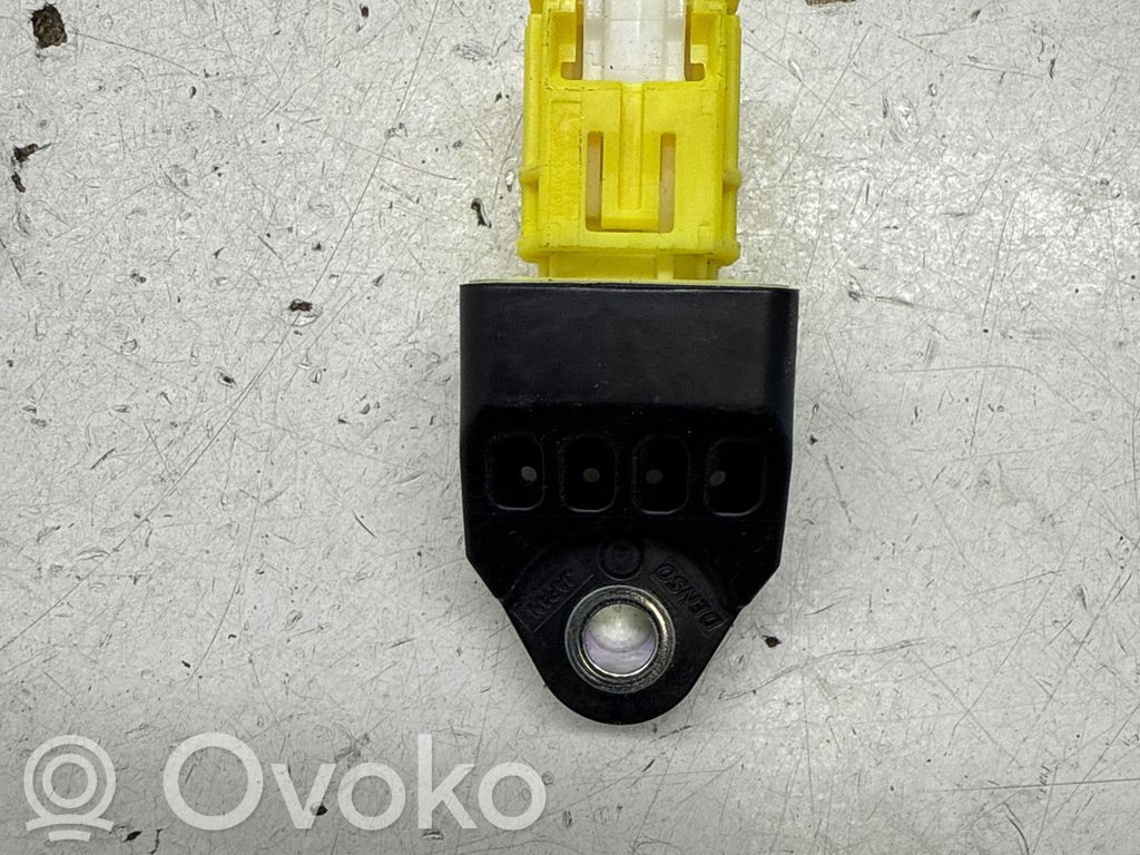 Toyota RAV 4 (XA40) Airbagsensor Crashsensor Drucksensor 