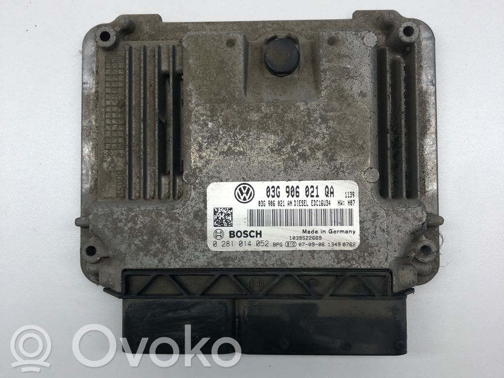 Volkswagen Golf Plus Variklio valdymo blokas 