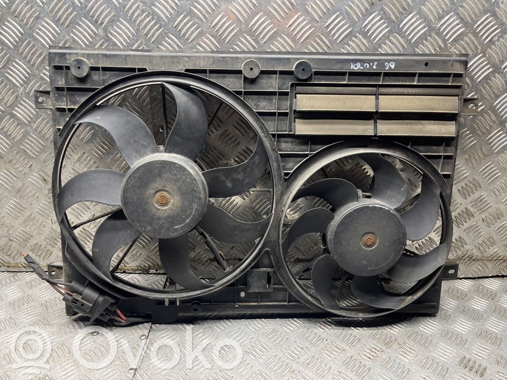 Volkswagen PASSAT B6 Elektryczny wentylator chłodnicy 