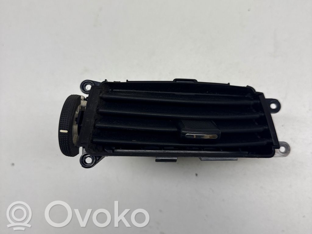 Hyundai i30 Grilă ventilație centrală 