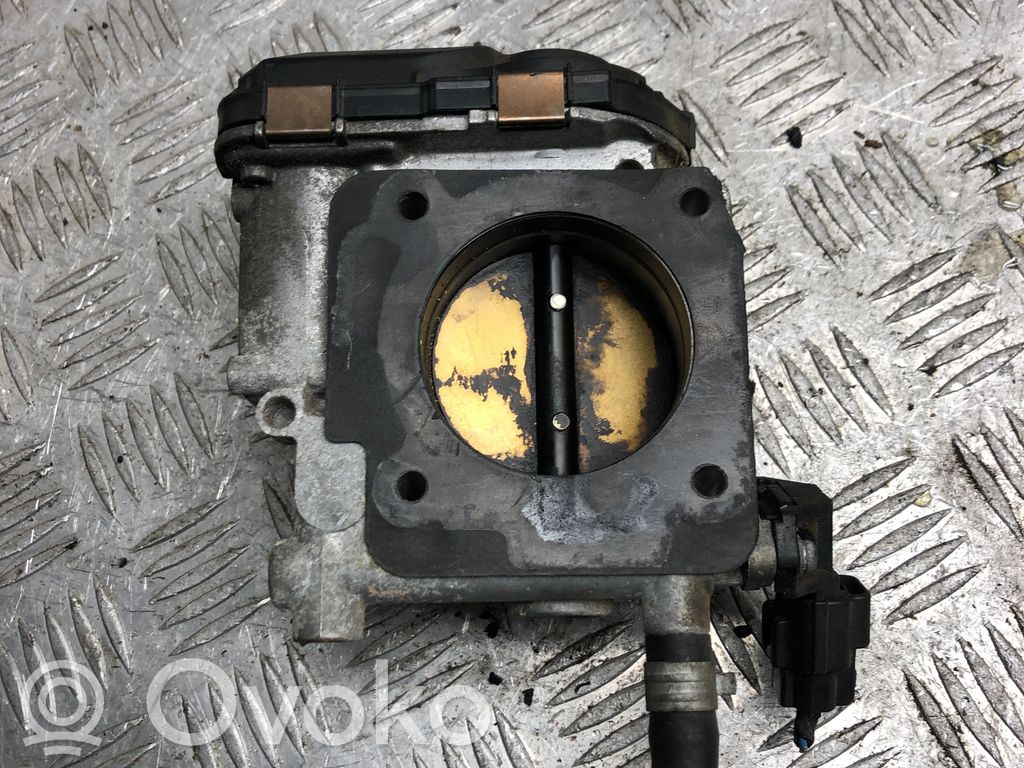 Subaru Legacy Throttle valve 