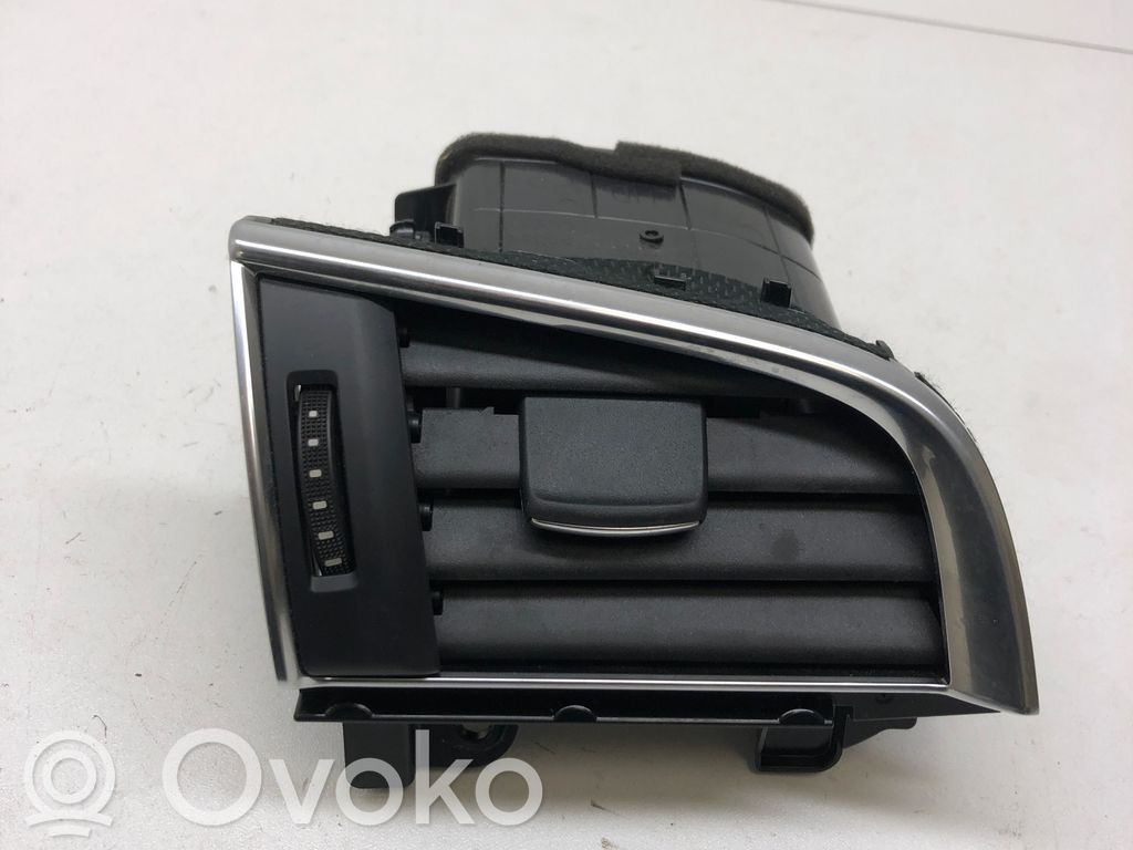 Mazda 6 Moldura protectora de la rejilla de ventilación lateral del panel 