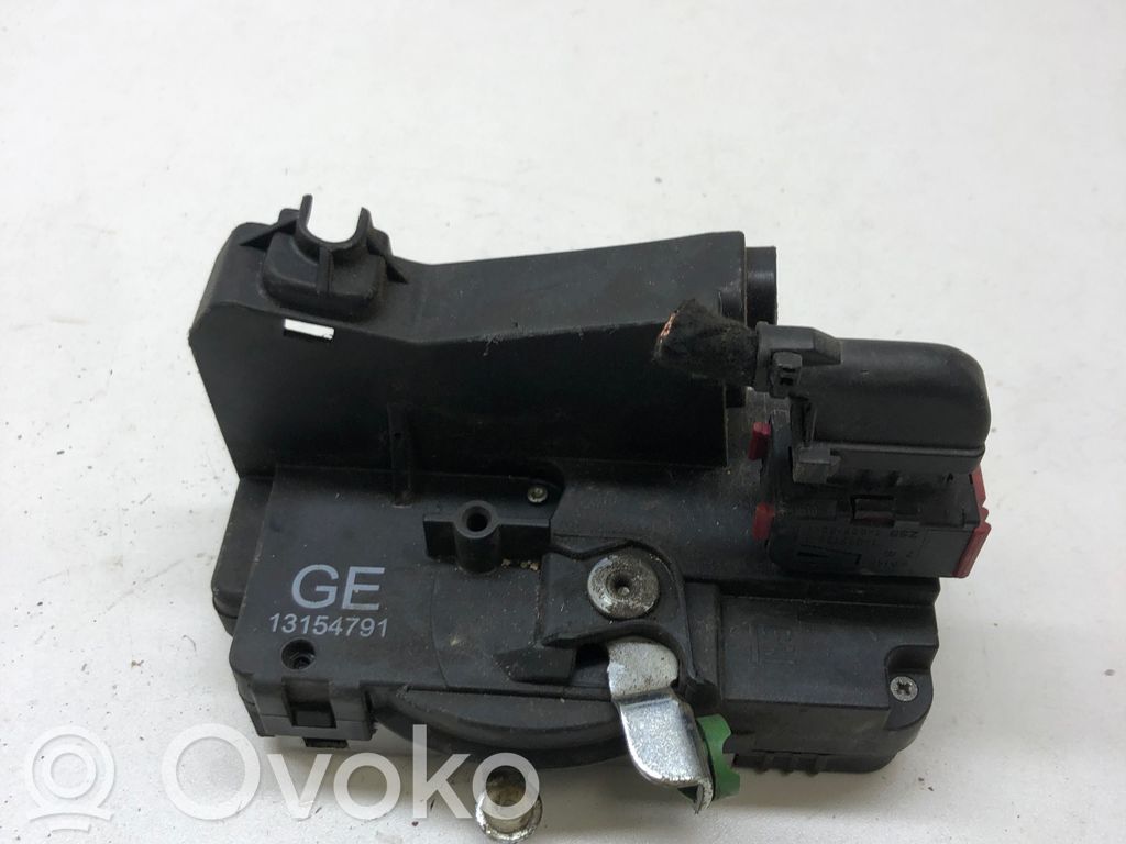 Opel Meriva A Etuoven lukko 