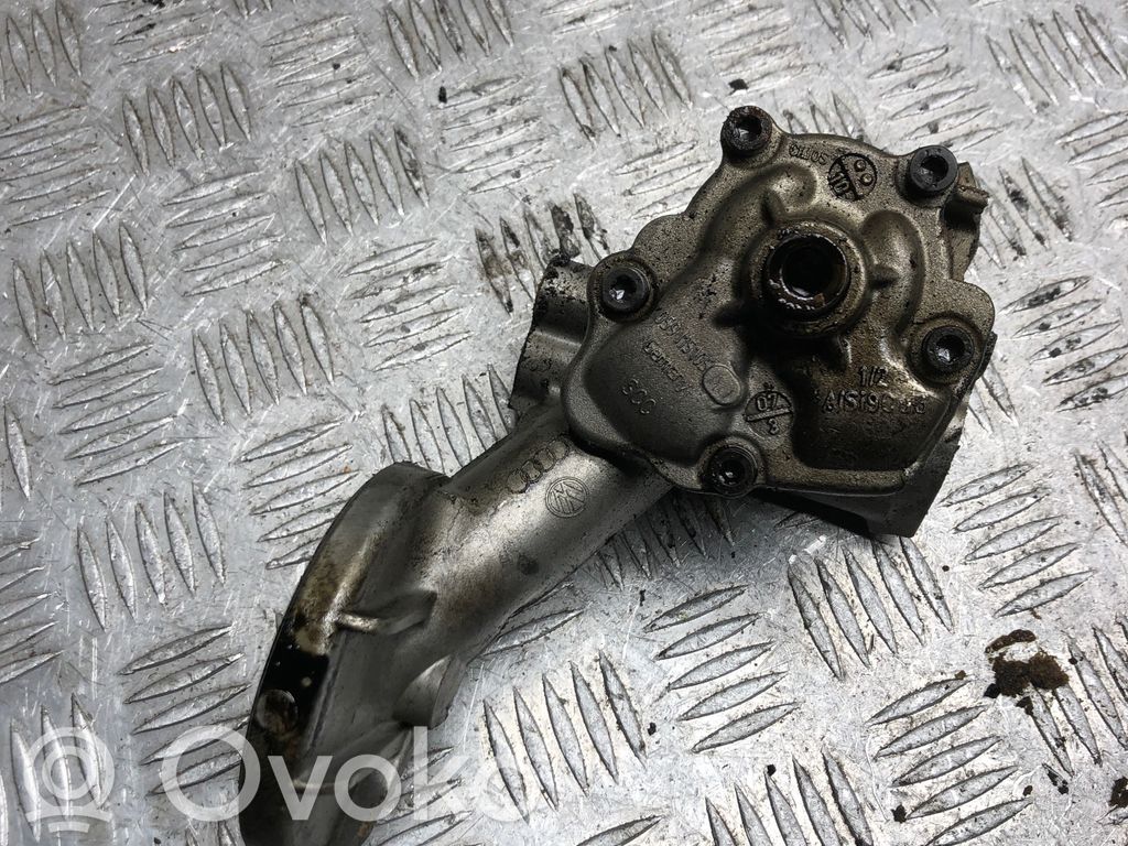 Audi A5 8T 8F Pompe à huile 