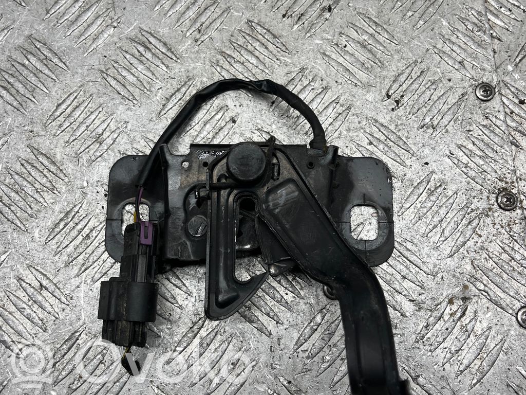 Opel Astra J Engine bonnet/hood lock/catch 