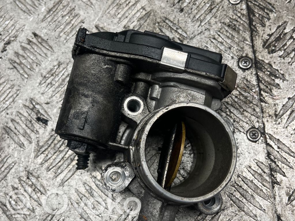 Opel Astra J Throttle valve 