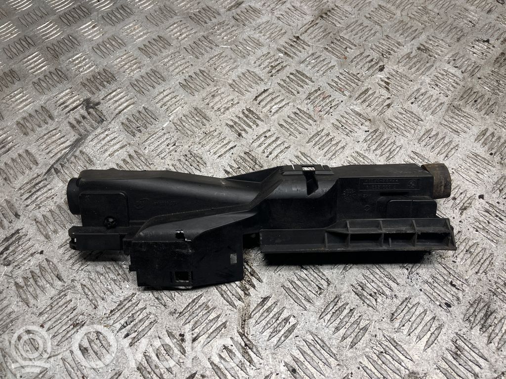 BMW 3 E46 Fixation de radiateur 