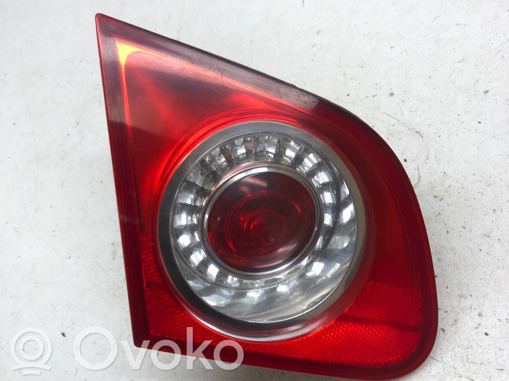 Volkswagen PASSAT B6 Takaluukun takavalot 