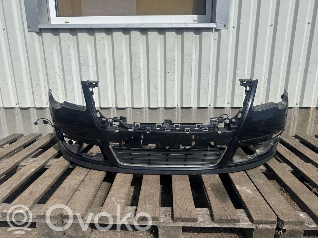 Volkswagen PASSAT B6 Parachoques delantero 