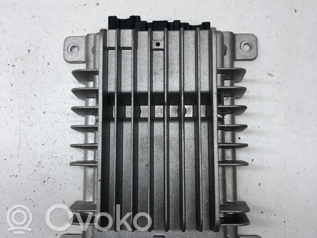 Mazda 6 Garso stiprintuvas 