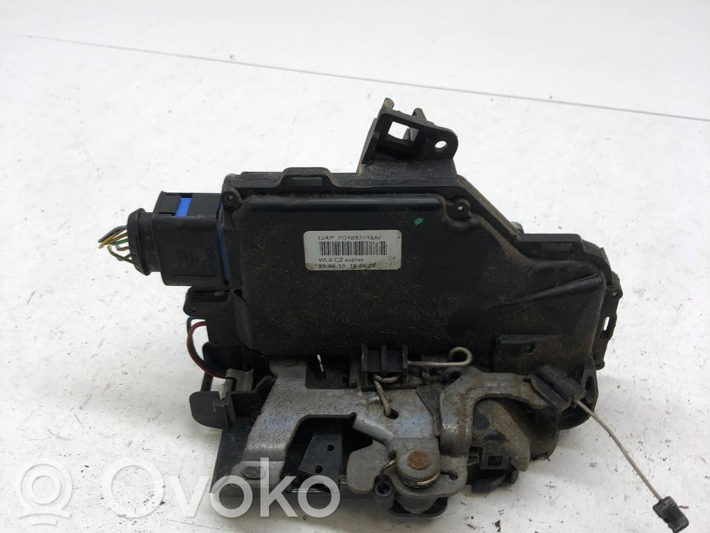 Skoda Octavia Mk2 (1Z) Serratura portiera anteriore 